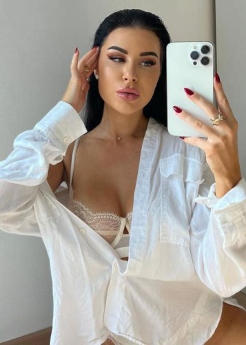 Юля, Г. Благодарный